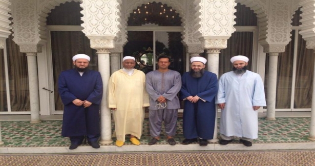 Efendi Hazretlerimizin Heyeti ile Fas Kralı Şerif 6.Muhammed`in amcasının oğlu ile beraber